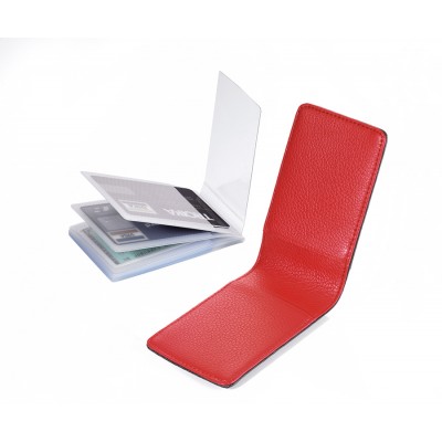 En snygg kreditkortsplånbok från Troika i modell Red Pepper 2 med plats för hela 20 st kreditkort. Sedelklämma/kvittoklämma.
